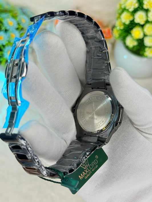 ⌚ 𝐌𝐀𝐗𝐋𝐎𝐑𝐃 প্রিমিয়াম ঘড়ি – সময়ের সাথে স্টাইলের শক্তিশালী উপস্থিতি